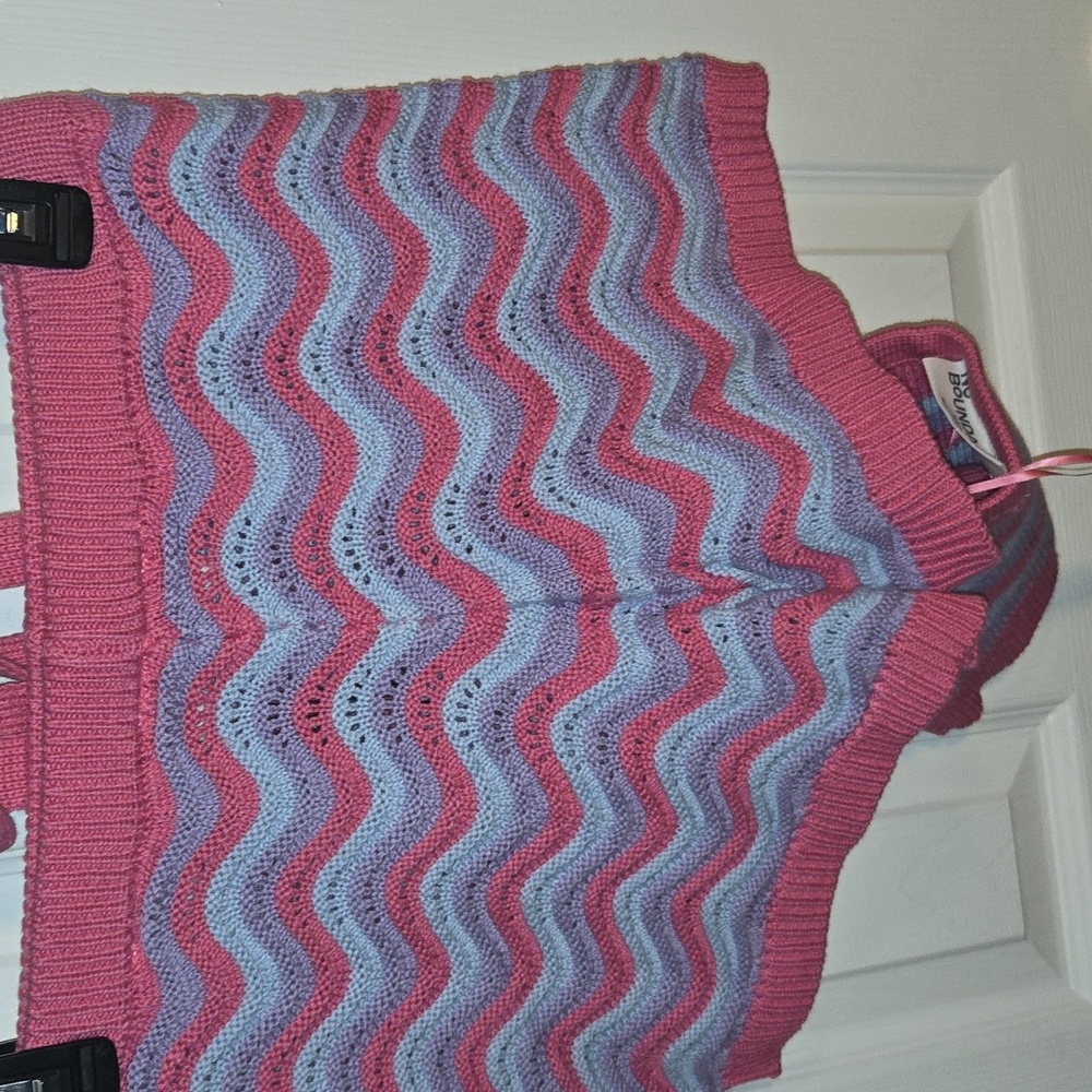 Pink and Blue Knit Halter Top and Shorts Set - Picture 4 of 7